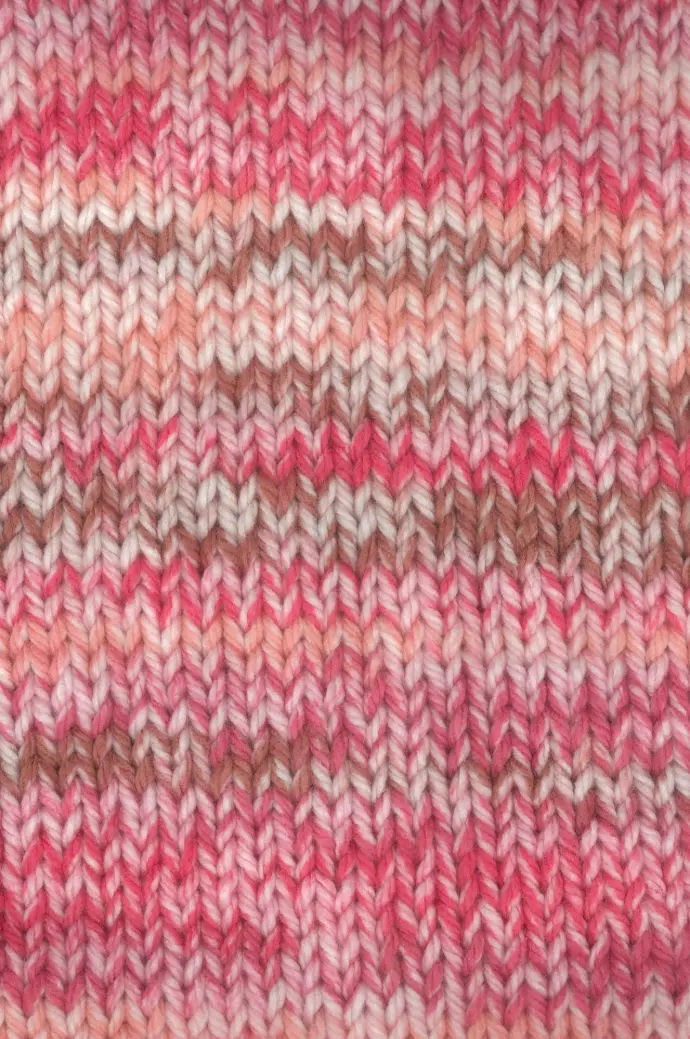 LOVIE DOVIE CHUNKY PRINT CHARITY  100g